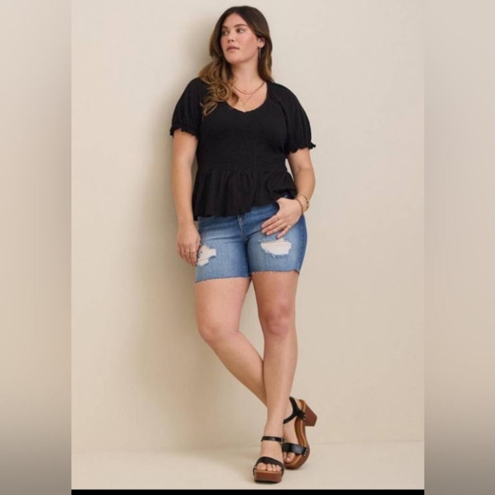 TORRID 2X Cotton Modal Slub Smocked Short Sleeve Babydoll-Black Sz 2(18/…